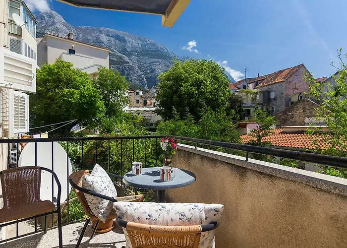 Apartman U Centru Makarske